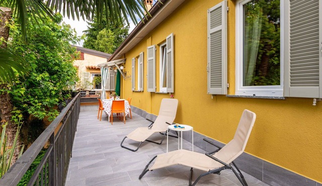 Wonderful private villa for 6 guests with A/C, TV, terrace and pets allowed
