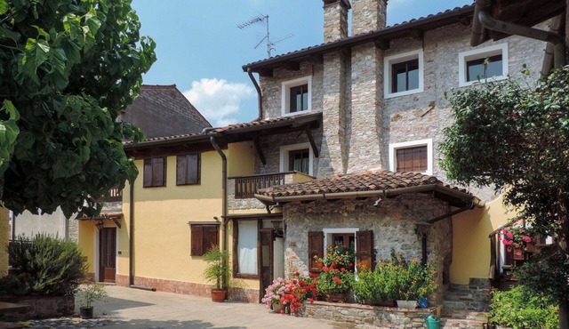 Wonderful villa for 4 guests with A/C, WIFI, TV and patio