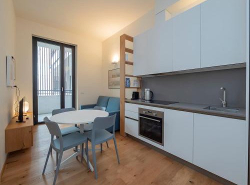 Xenia Milan - 2-room apt in Via Cecchi 18