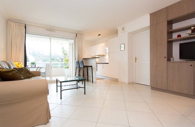 1 bedroom 200 meters from Croisette