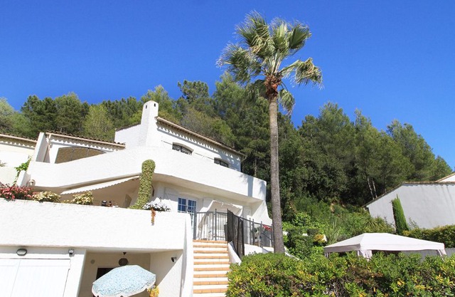 3 bedroom accommodation in Mandelieu la Napoule