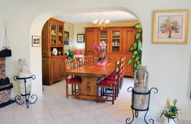 3 bedroom accommodation in Grasse