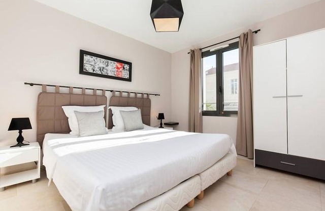 3 Bedrooms 200m From Croisette