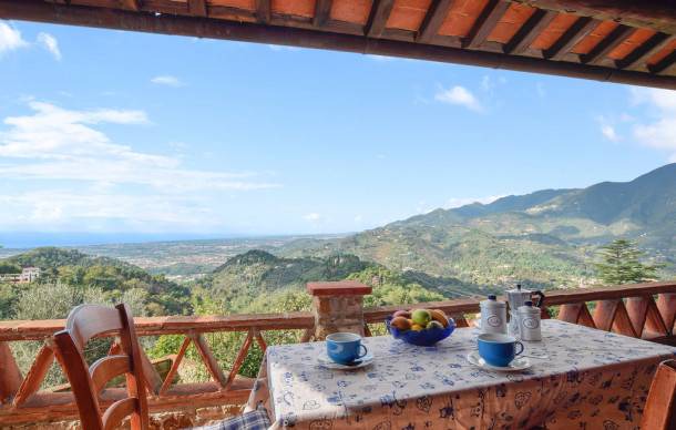 4 bedroom accommodation in Camaiore