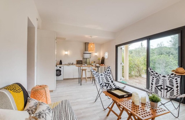 Apartment Résidence Le Clos des Lavandes by Interhome