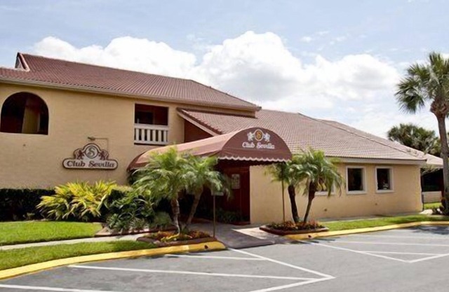 Beautiful 1 bedroom unit at resort, sleeps 4