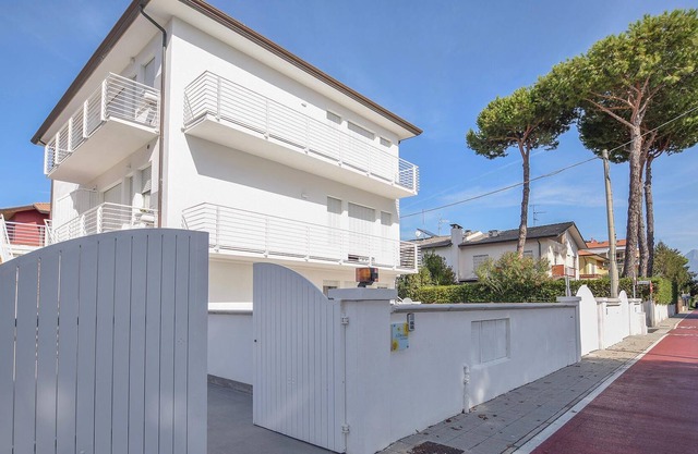 Beautiful vacation apartment for the whole family close to the beach.