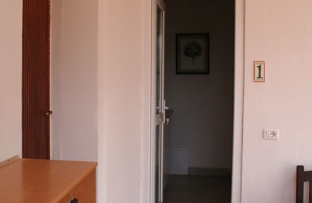 Charming long-distance apartment only 3 minutes walk to the sandy beach