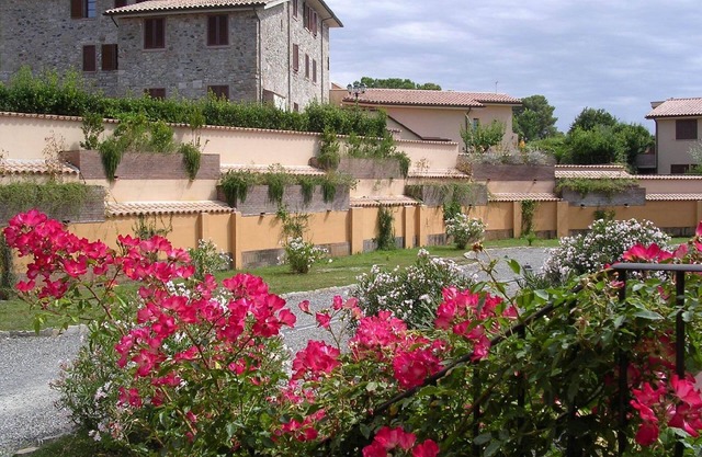 Holiday apartment Pomaia for 1 - 4 persons with 1 bedroom - Holiday apartment