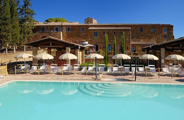 Holiday resort Antico Borgo Casalappi Campiglia Marittima - ITO02100d-CYB