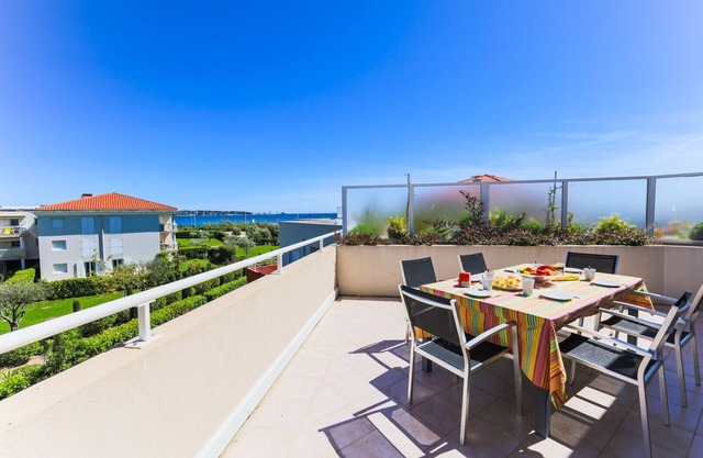 JUAN FLORE AP2035 by RIVIERA HOLIDAY HOMES