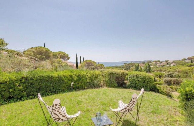 Les Coteaux de la Nartelle by Interhome
