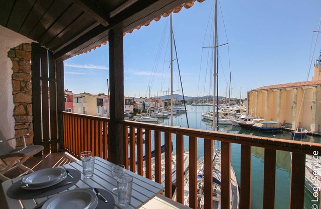 Lovely 1 bedroom flat fully renovated
