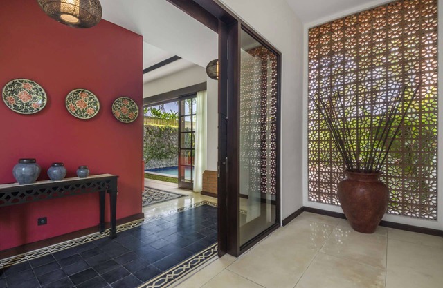 Luxury 5 Star Villa in Umalas with Private Pool, Bali Villa 2075