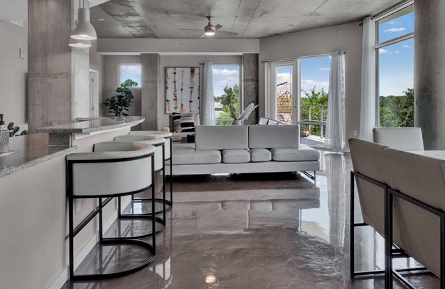 Modern spacious apartment in downtown Orlando
