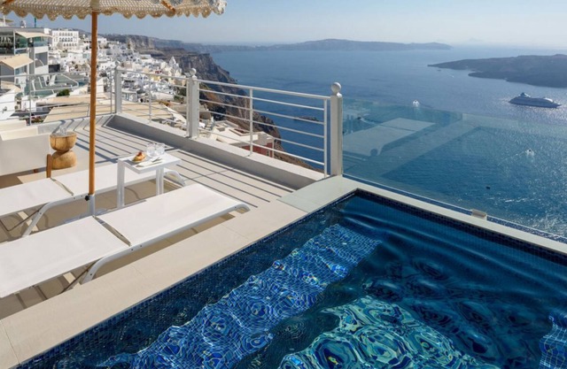 Nefeles Senior Suite + Honeymoon Villa by Fantasia Villas