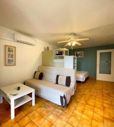 Nice Studio With Balcony Near The Beach