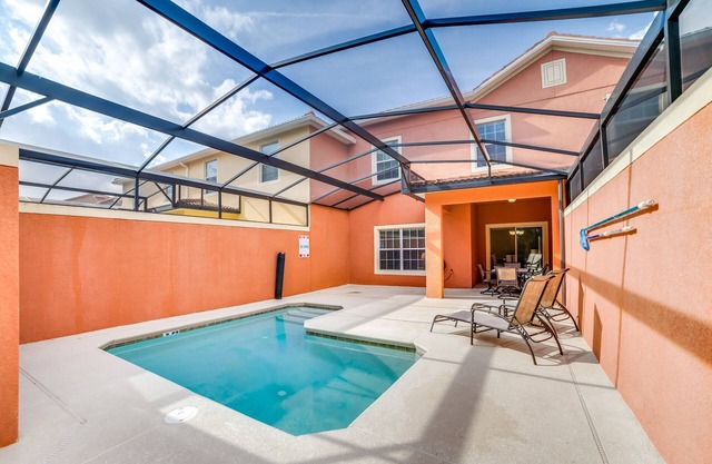 Private Pool| Themed Rooms| Theater| Near Disney!