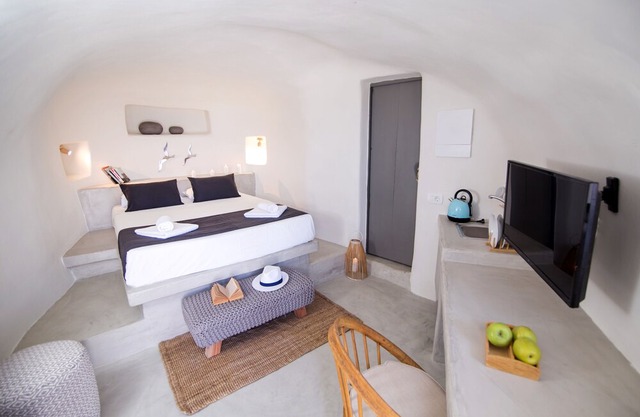 Santorini Villas