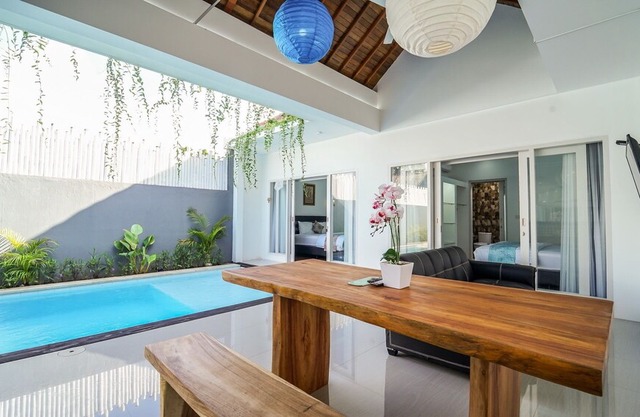 Sapphire, Newly Built 2 Bedroom Villa in Seminyak