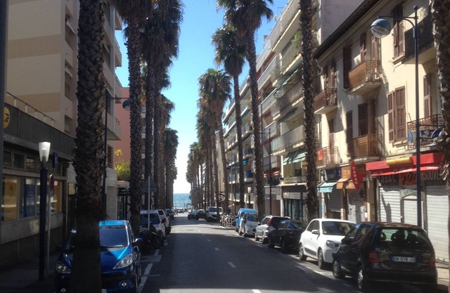 Very nice studio 300 meters from the beach