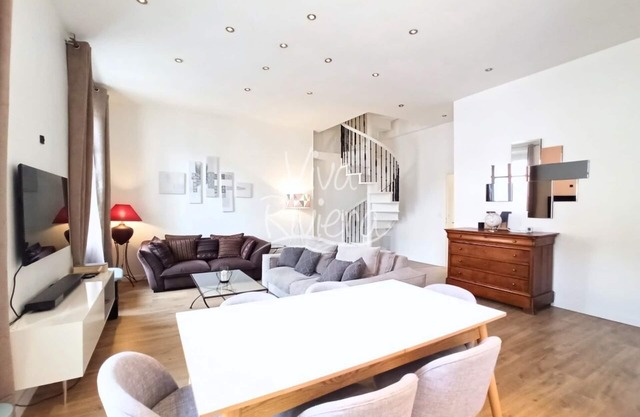 Viva Riviera Spacious and Central 3 Bedrooms 2 Bathrooms