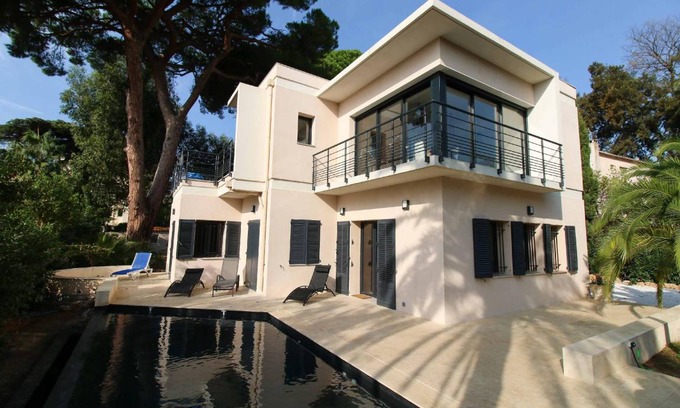 Cannes Apartment | 100 m² Apartment ∙ 3 bedrooms ∙ 7 guests