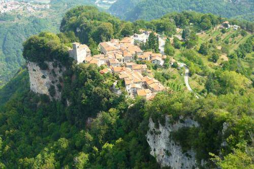 Borgo a Mozzano House | 108 m² House ∙ 3 bedrooms ∙ 6 guests