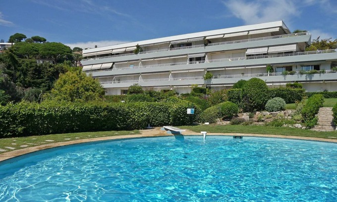 La Croix des Gardes Apartment | 110 m² Apartment ∙ 2 bedrooms ∙ 6 guests