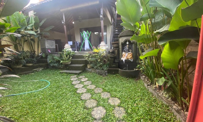 Penestanan House | 120 m² House ∙ 2 bedrooms ∙ 4 guests