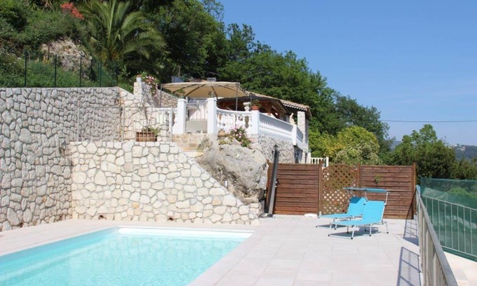 Gattieres House | 125 m² House ∙ 3 bedrooms ∙ 6 guests