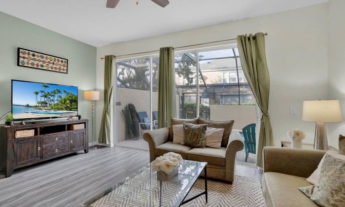 Windsor Hills House | 129 m² House ∙ 3 bedrooms ∙ 8 guests