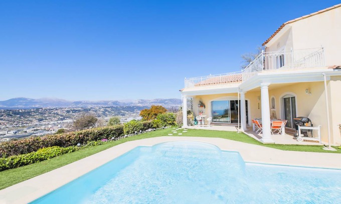 Saint Antoine Villa | 130 m² Villa ∙ 4 bedrooms ∙ 7 guests