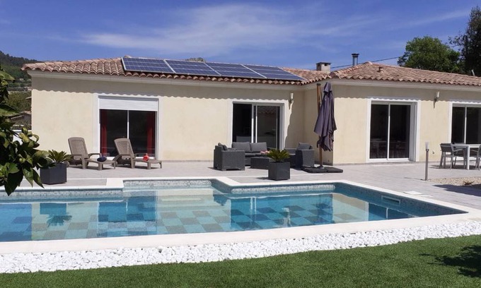 Vence Villa | 135 m² Villa ∙ 3 bedrooms ∙ 6 guests