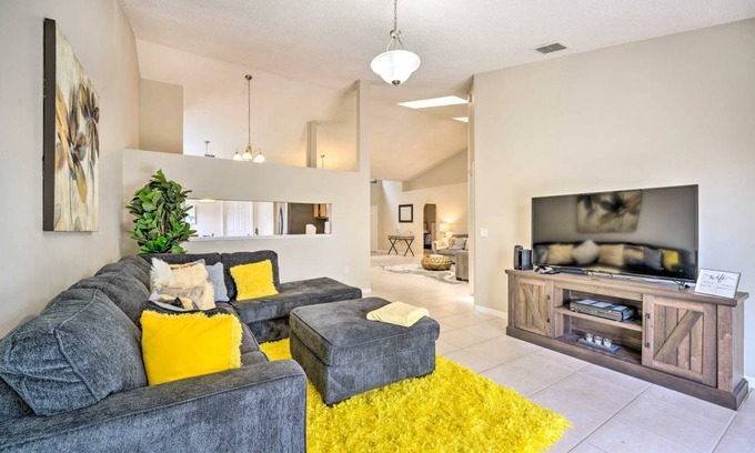Poinciana House | 150 m² House ∙ 3 bedrooms ∙ 6 guests