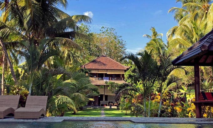 Tejakula House | 150 m² House ∙ 3 bedrooms ∙ 6 guests