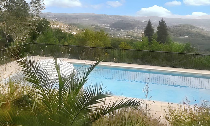 Magagnosc Villa | 150 m² Villa ∙ 3 bedrooms ∙ 6 guests