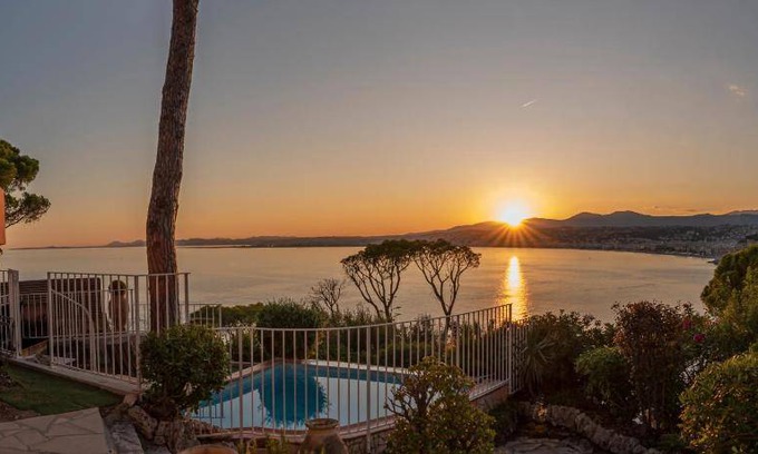 Lazaret Villa | 150 m² Villa ∙ 4 bedrooms ∙ 12 guests