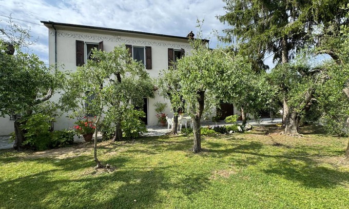 Viareggio Villa | 150 m² Villa ∙ 4 bedrooms ∙ 8 guests