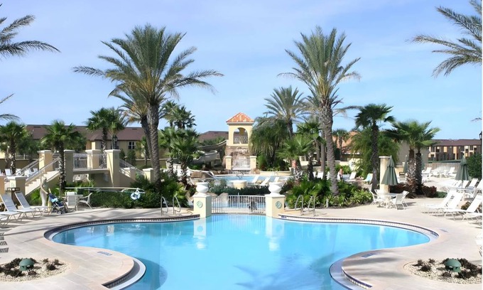 Bay Hill House | 167 m² House ∙ 4 bedrooms ∙ 8 guests