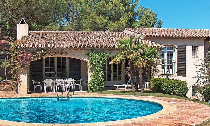 La Croix-Valmer House | 169 m² House ∙ 4 bedrooms ∙ 8 guests