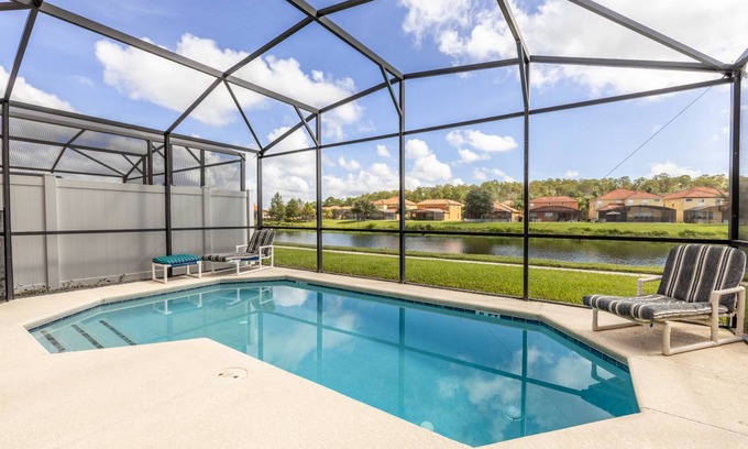Seasons House | 177 m² House ∙ 4 bedrooms ∙ 8 guests