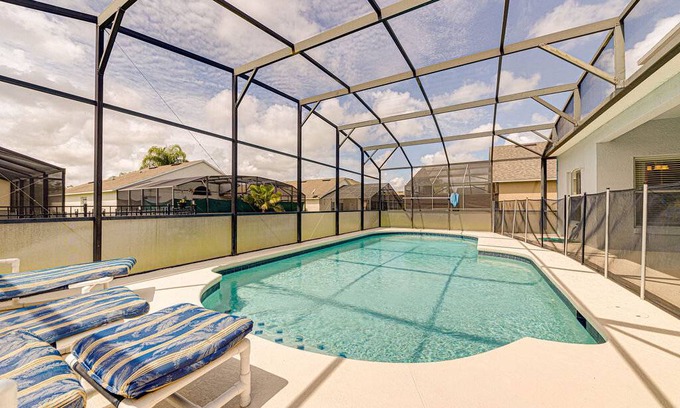 Florida Pines House | 186 m² House ∙ 4 bedrooms ∙ 8 guests