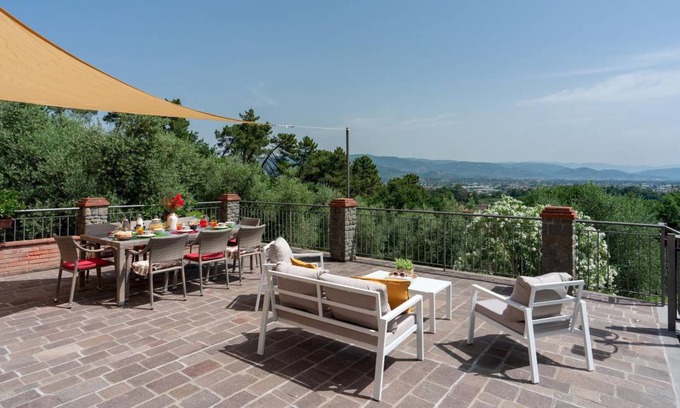 Altopascio Villa | 200 m² Villa ∙ 3 bedrooms ∙ 6 guests
