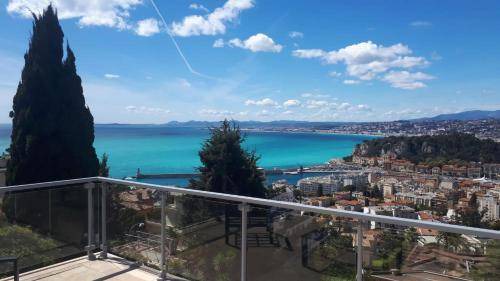 Mont Boron Villa | 200 m² Villa ∙ 4 bedrooms ∙ 9 guests