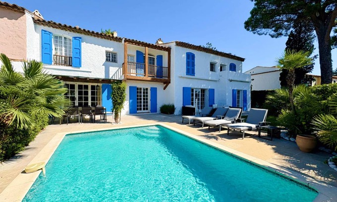 Port Grimaud House | 202 m² House ∙ 5 bedrooms ∙ 10 guests