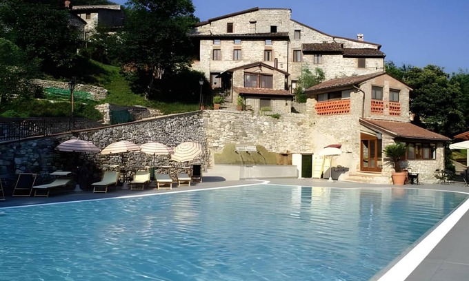 Partigliano Apartment | 210 m² Serviced apartment ∙ 2 bedrooms ∙ 10 guests