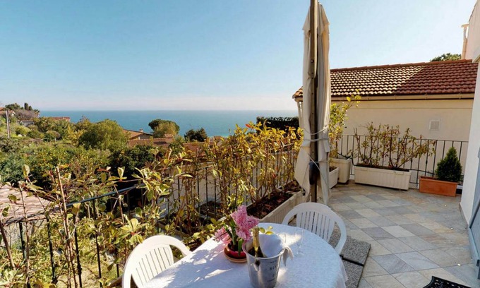 Menton Apartment | 23 m² Studio flat ∙ 1 bedroom ∙ 2 guests
