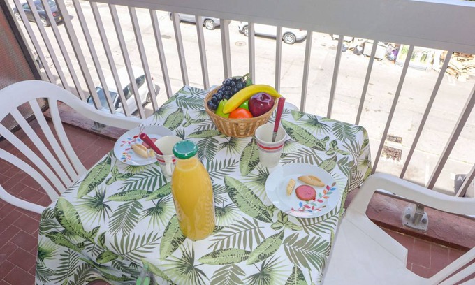 Saint-Aygulf House | 25 m² House ∙ 1 bedroom ∙ 3 guests