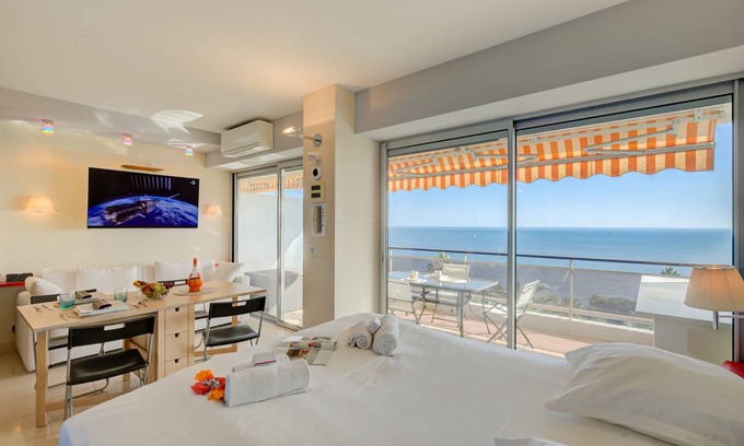 Vallauris Apartment | 25 m² Studio flat ∙ 2 guests